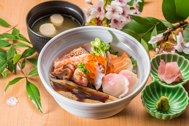 海鮮丼